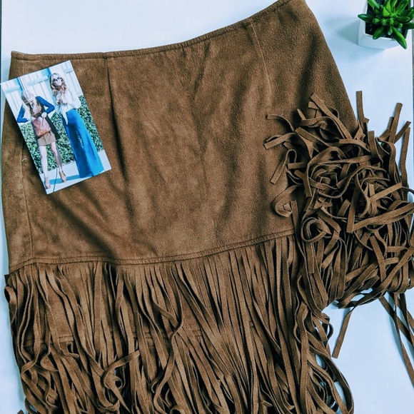 Forever 21 Dresses & Skirts - Forever 21 Faux Suede Fringe Skirt Size Medium